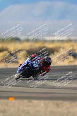 media/Dec-07-2024-CVMA (Sat) [[21c5f1ef85]]/Race 12-Supersport Middleweight/